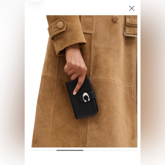 COACH
Tabby Wallet - Picture 2 of 12